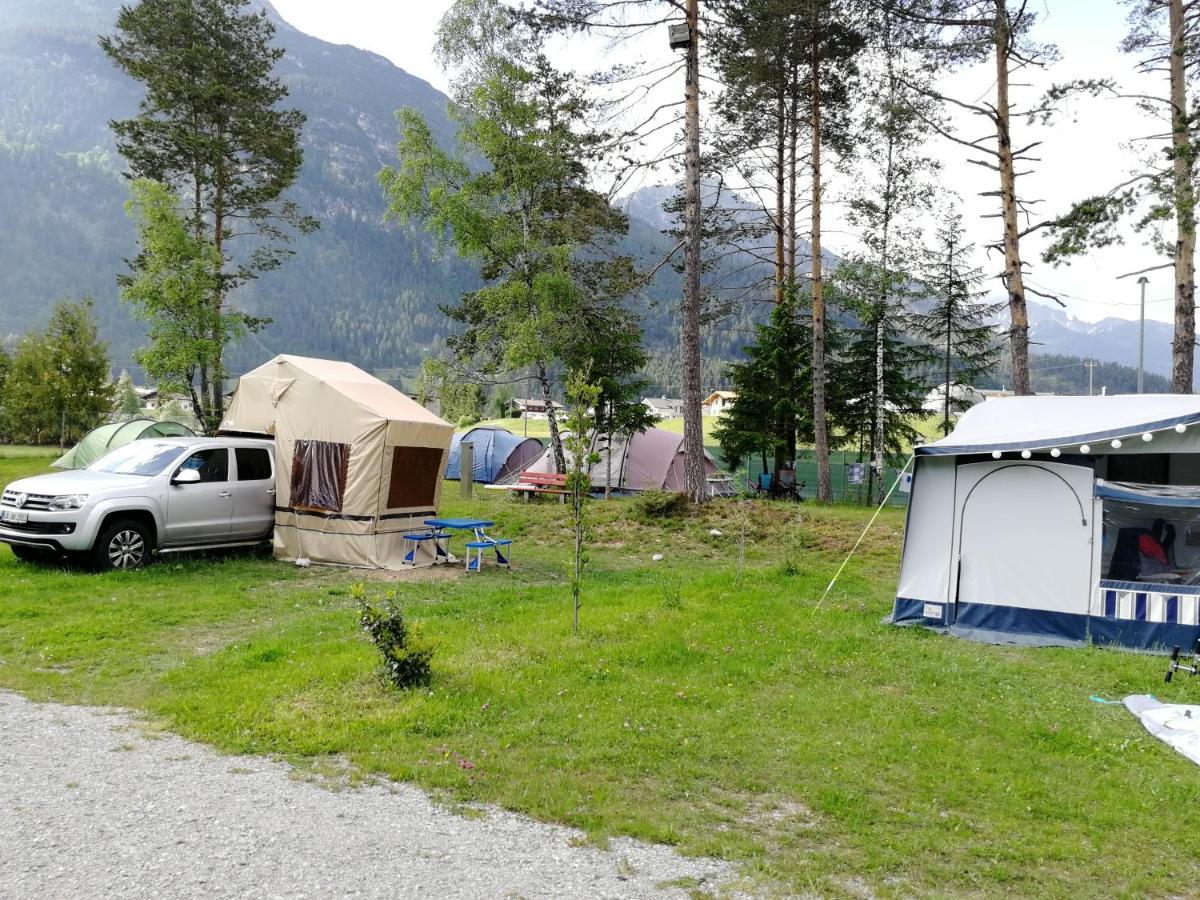 Camping Lechtal Hotel Vorderhornbach Exterior photo